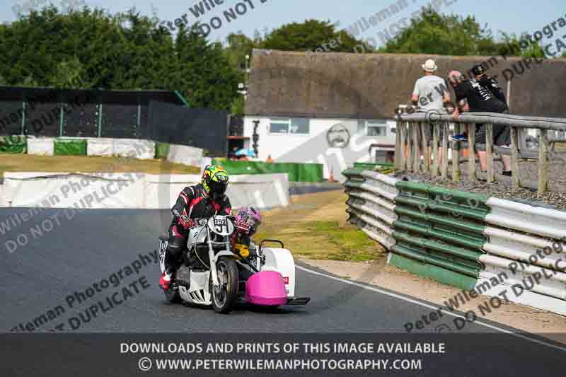 Vintage motorcycle club;eventdigitalimages;mallory park;mallory park trackday photographs;no limits trackdays;peter wileman photography;trackday digital images;trackday photos;vmcc festival 1000 bikes photographs